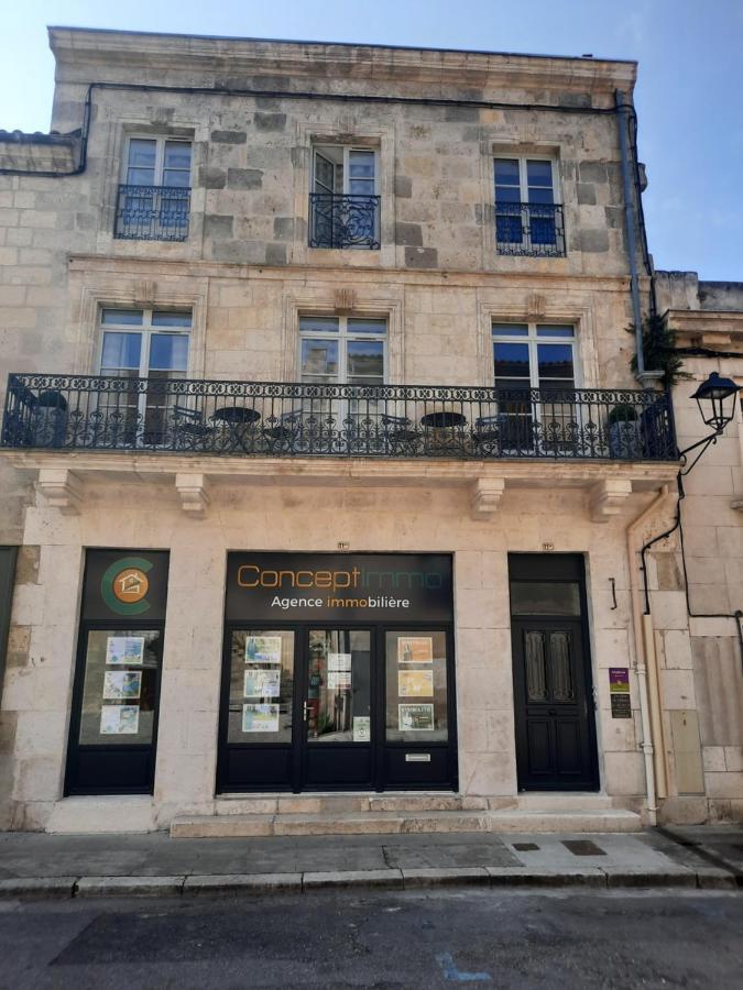 Appartement Les Du Château - Le Loft Henri Iv - Magnifique Face Au Château Nérac