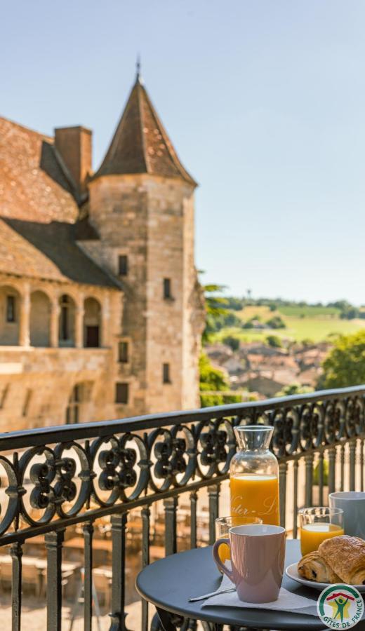 Les Du Château - Le Loft Henri Iv - Magnifique Face Au Château Appartement Nérac